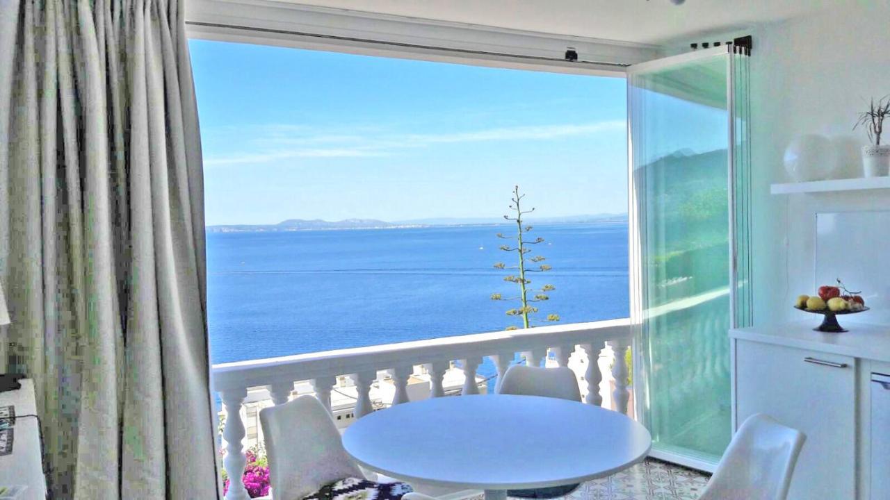 Breathtaking Costabrava Seaview Apartment 5M Beach - Casa Artevida Roses Kültér fotó
